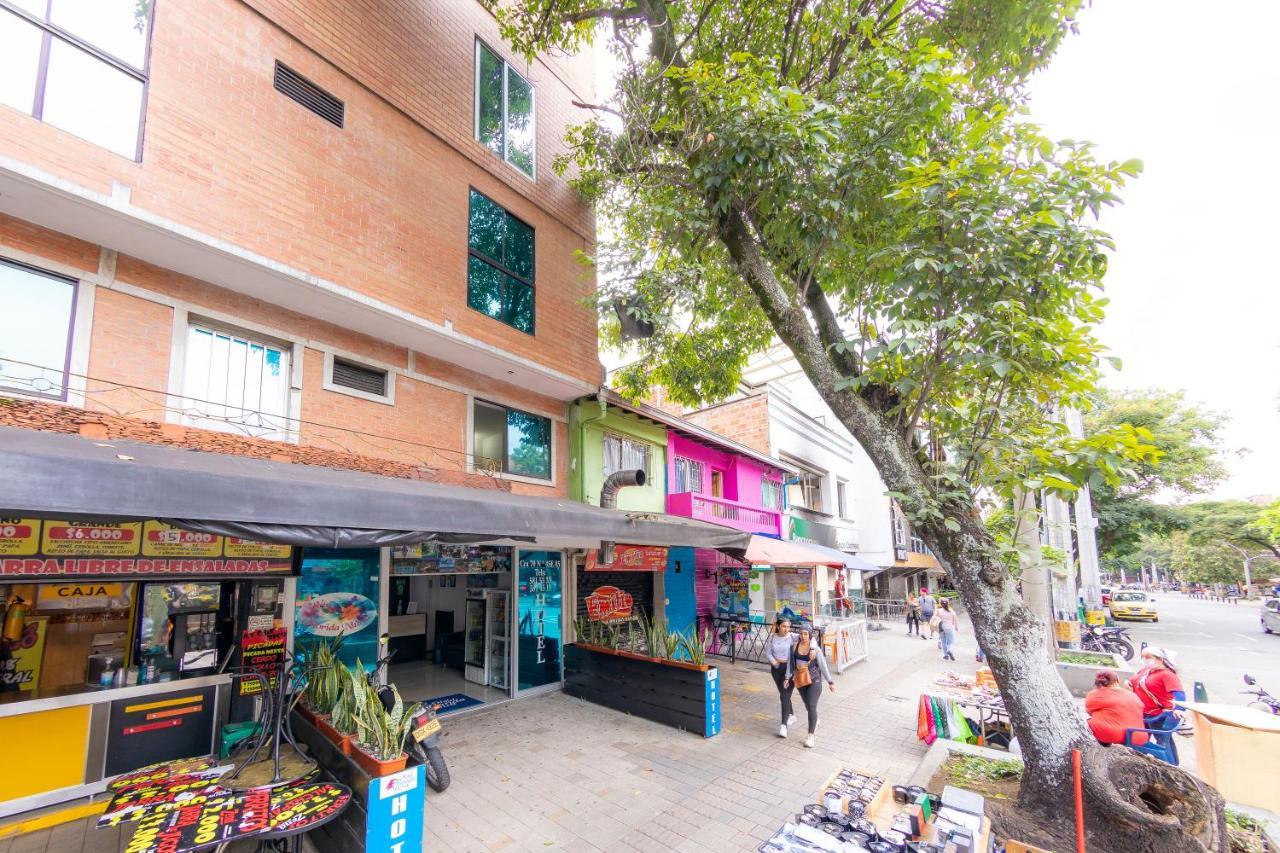 Ayenda Florida Nueva Hotel Medellin Exterior photo