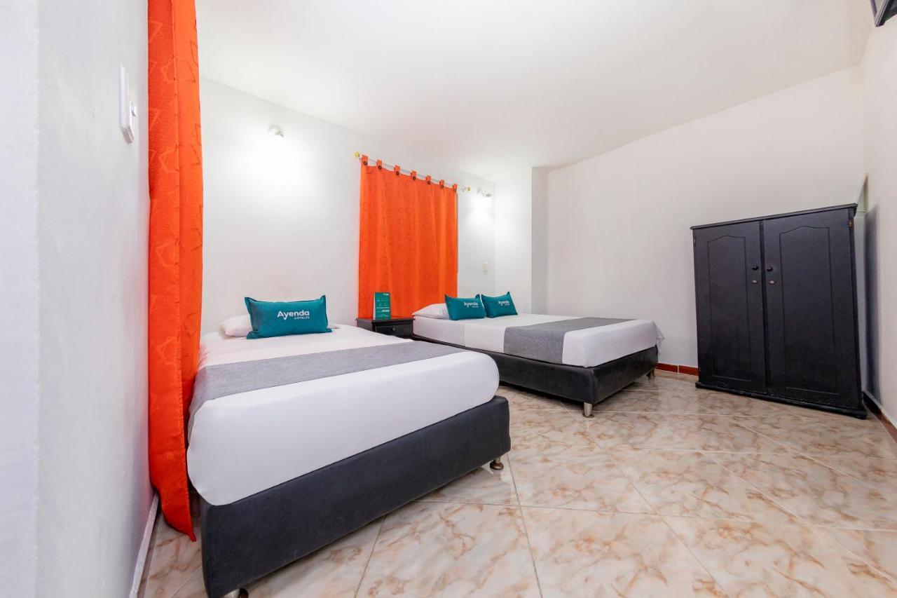 Ayenda Florida Nueva Hotel Medellin Exterior photo