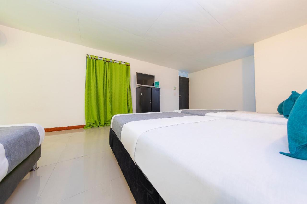 Ayenda Florida Nueva Hotel Medellin Exterior photo